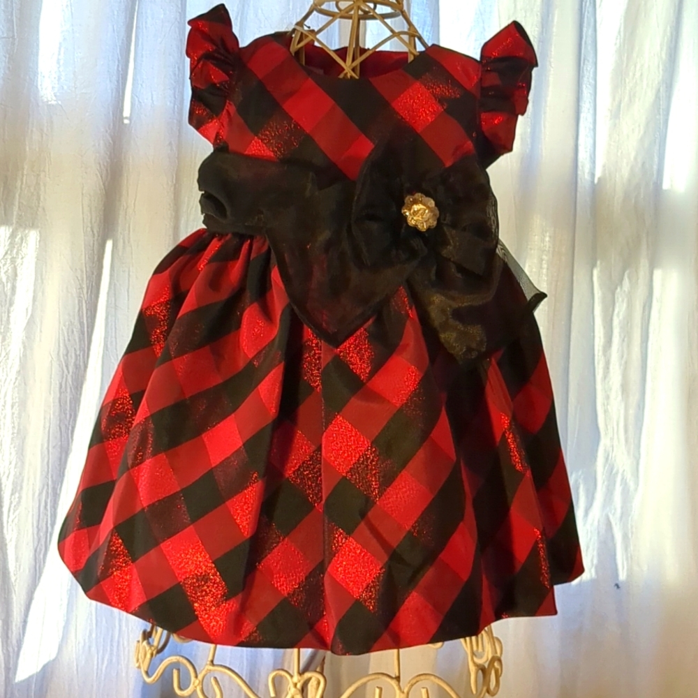 Party Dress.  Lined skirt. Diaper cover. Sizes 6 mo & 18 mo.